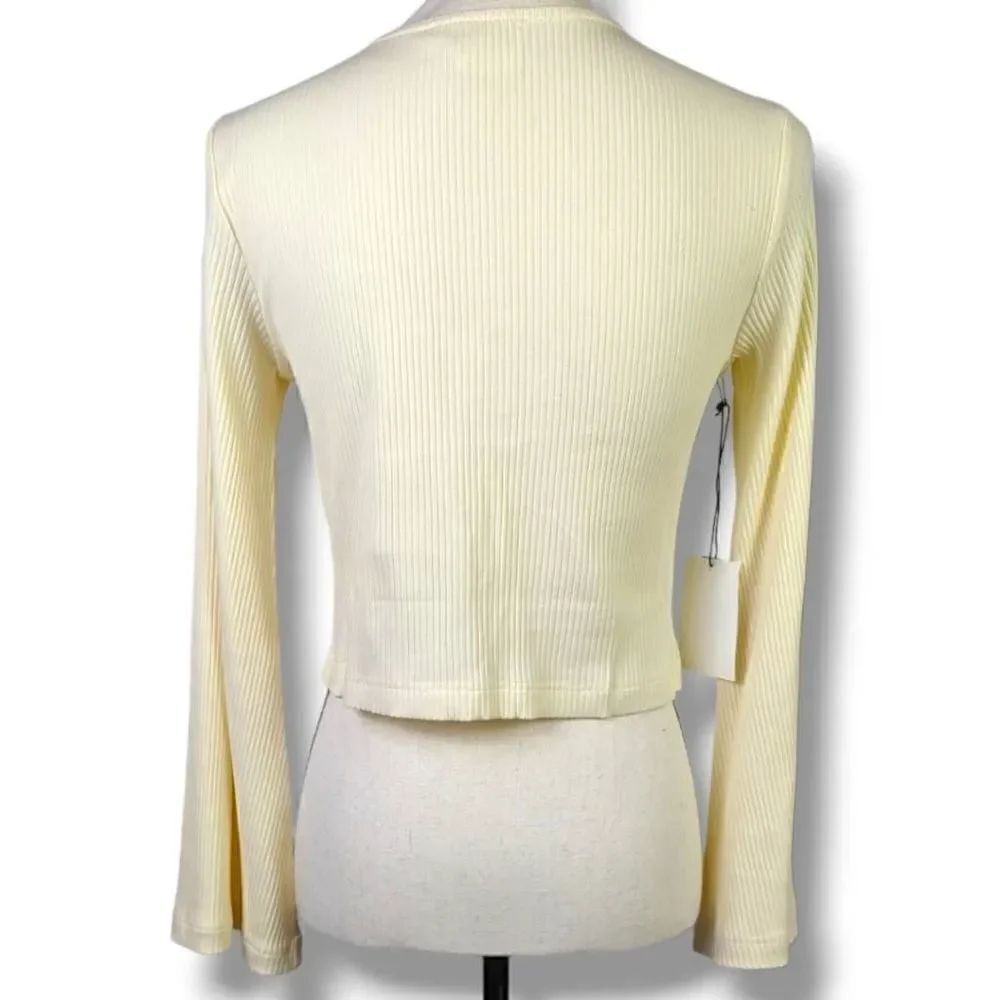 Callahan Knitwear Women's O-ring Front Vera Top Cream Small - Picture 2 of 13